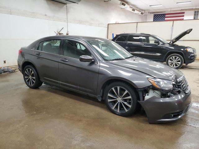 Photo 4 from auction – 2014 CHRYSLER 200 TOURIN with VIN 1C3CCBBG5EN193108
