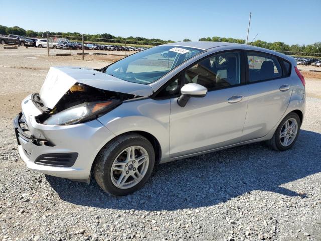 FORD FIESTA SE 2017 with VIN 3FADP4EJ3HM135686 - Photo from auction