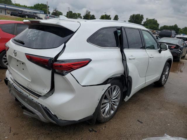 Foto 3 de la subasta – 2023 TOYOTA HIGHLANDER con VIN 5TDKDRBH4PS022806