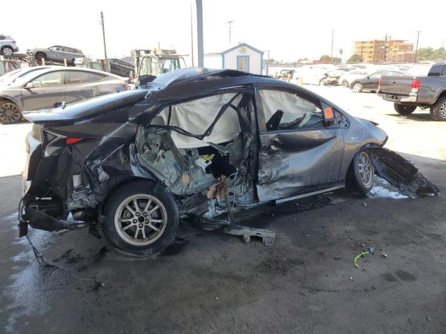 Photo 3 from auction – 2017 TOYOTA PRIUS with VIN JTDKBRFU0H3040851