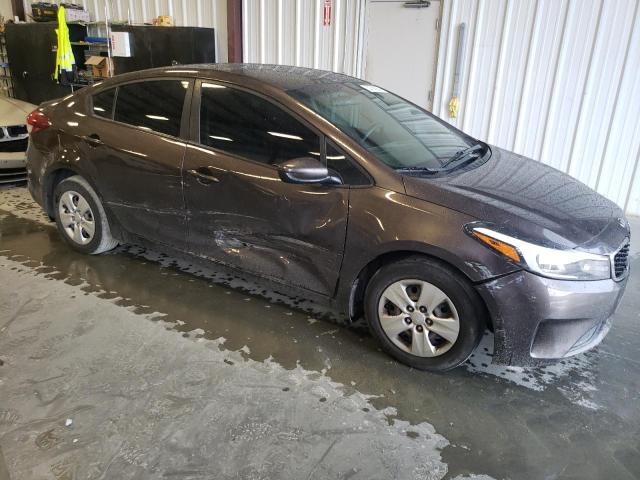 Photo 4 from auction – 2017 KIA FORTE LX with VIN 3KPFK4A7XHE138168