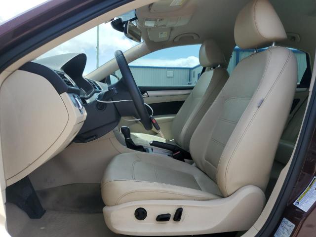 Photo 7 from auction – 2012 VOLKSWAGEN PASSAT SE with VIN 1VWBP7A30CC064139