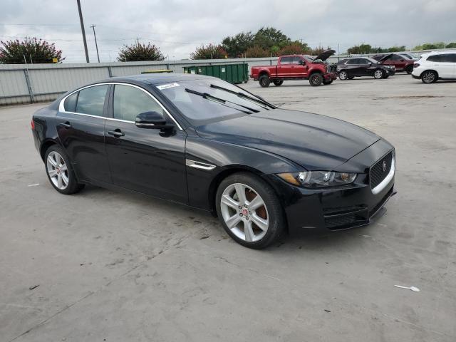 Photo 4 from auction – 2017 JAGUAR XE PRESTIG with VIN SAJAE4BN7HA952104