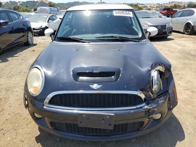 Photo 5 from auction – 2007 MINI COOPER S with VIN WMWMF73507TL87946