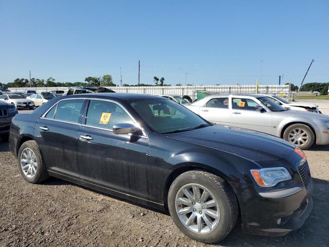Photo 4 from auction – 2014 CHRYSLER 300C with VIN 2C3CCAKGXEH321488