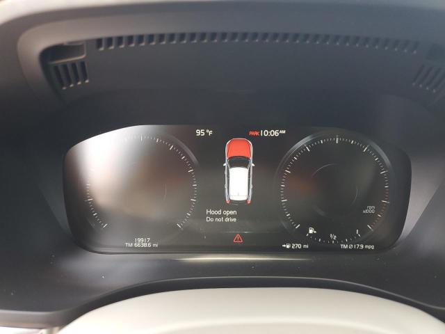 Photo 9 from auction – 2018 VOLVO XC60 T5 with VIN LYV102RK3JB113496