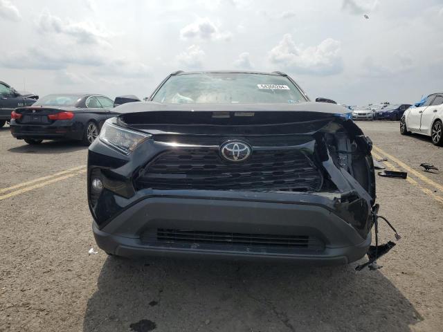 Photo 5 from auction – 2021 TOYOTA RAV4 XLE with VIN 2T3P1RFV9MC173960