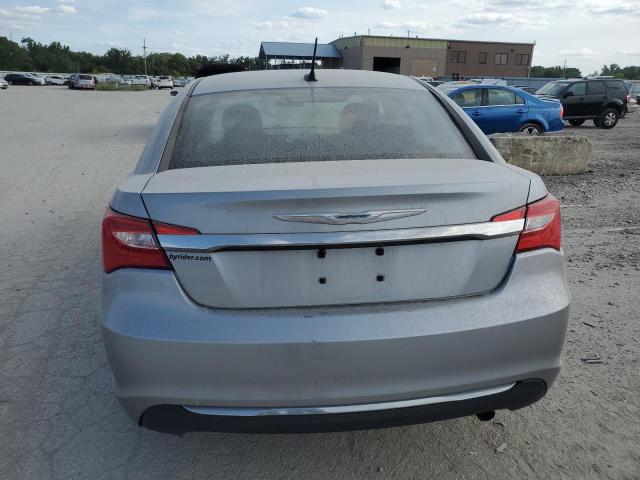 Photo 6 from auction – 2014 CHRYSLER 200 TOURIN with VIN 1C3CCBBB0EN177211