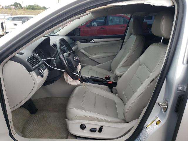 Photo 7 from auction – 2015 VOLKSWAGEN PASSAT S with VIN 1VWAT7A33FC118822