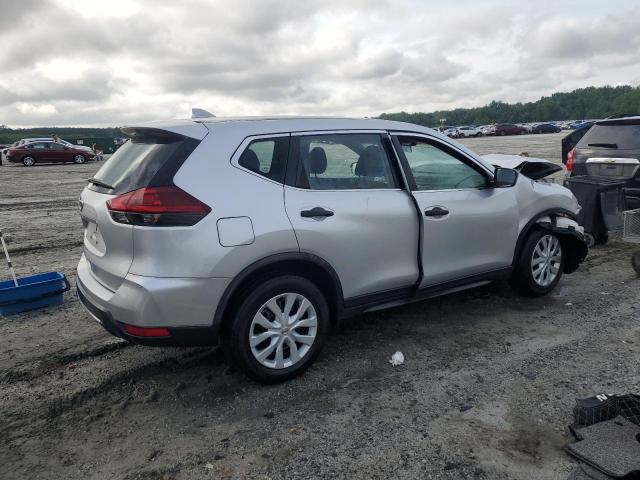 Photo 3 from auction – 2018 NISSAN ROGUE S with VIN KNMAT2MTXJP622187