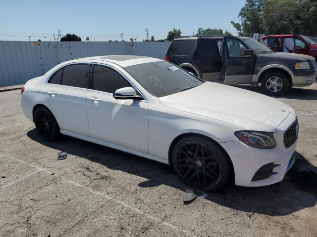 Photo 4 from auction – 2017 MERCEDES-BENZ E 300 with VIN WDDZF4JB9HA086305