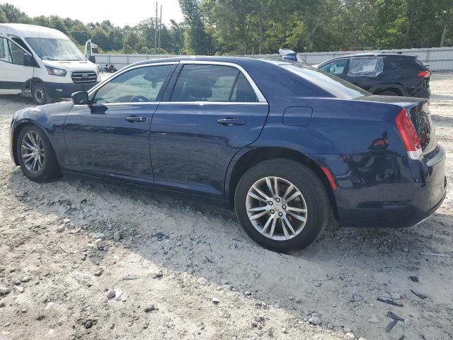 Photo 2 from auction – 2017 CHRYSLER 300 LIMITE with VIN 2C3CCAAG9HH577286