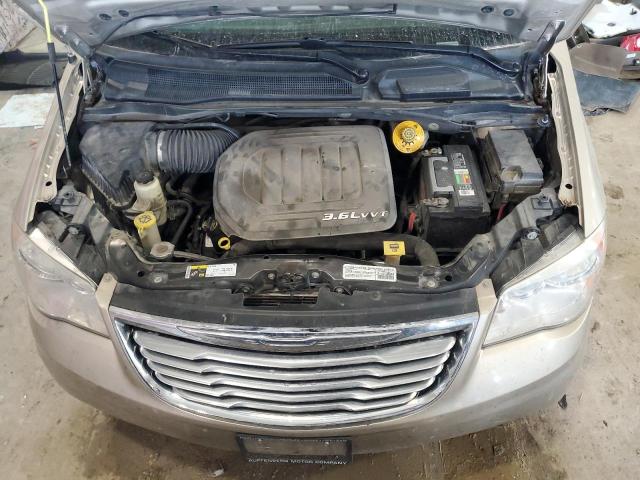 Photo 12 from auction – 2014 CHRYSLER TOWN & COU with VIN 2C4RC1CG1ER235159