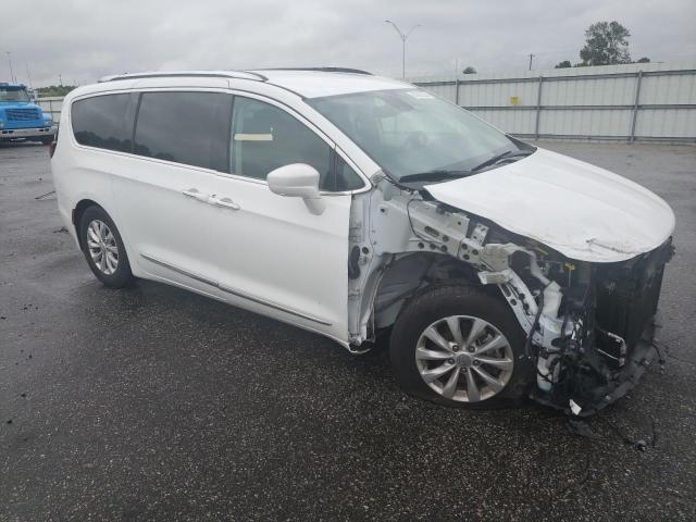 Photo 4 from auction – 2018 CHRYSLER PACIFICA T with VIN 2C4RC1BG9JR210599