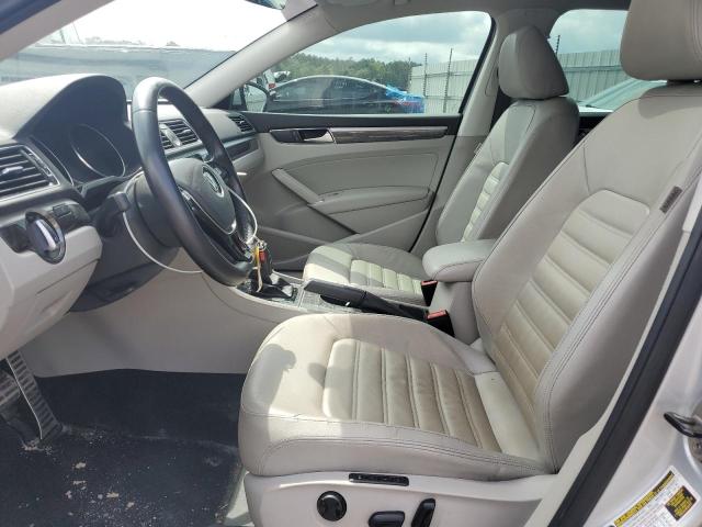 Photo 7 from auction – 2016 VOLKSWAGEN PASSAT SEL with VIN 1VWCT7A30GC063126