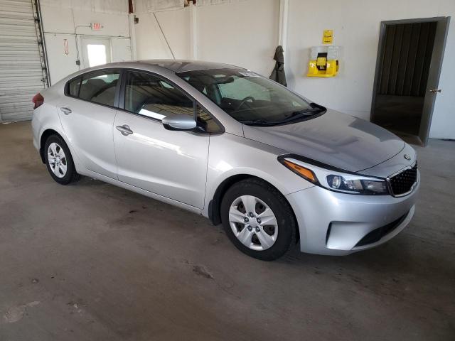 Photo 4 from auction – 2017 KIA FORTE LX with VIN 3KPFK4A73HE159072
