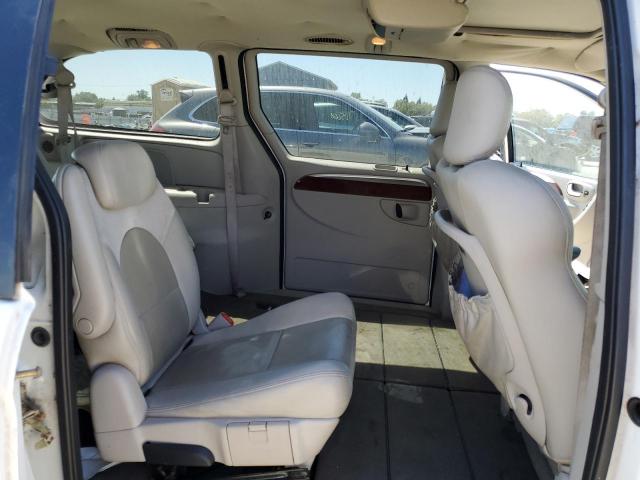 Photo 11 from auction – 2007 CHRYSLER TOWN & COU with VIN 2A4GP64L57R140962