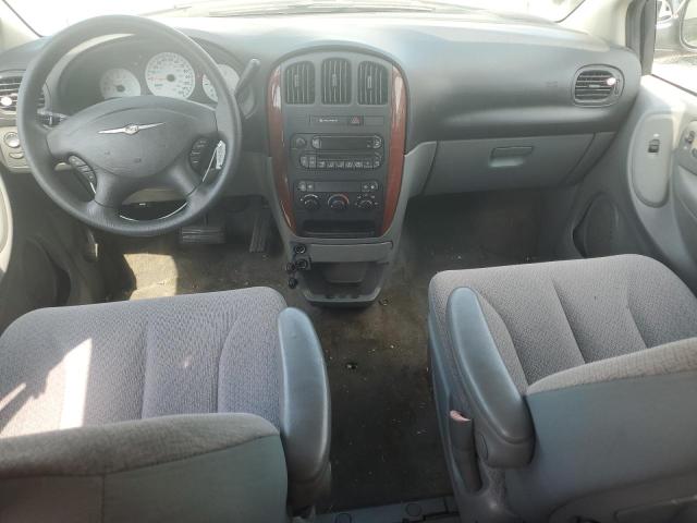 Photo 8 from auction – 2006 CHRYSLER TOWN & COU with VIN 2A4GP44R46R887489