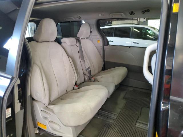 Photo 11 from auction – 2012 TOYOTA SIENNA LE with VIN 5TDKK3DC7CS222173