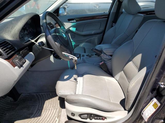 Photo 7 from auction – 2005 BMW 325 I with VIN WBAET37435NJ90875