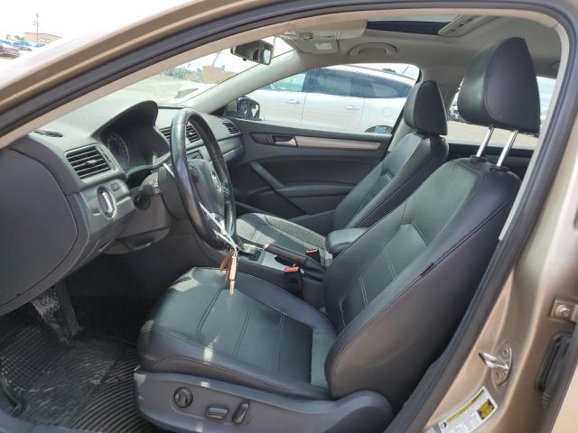 Photo 7 from auction – 2015 VOLKSWAGEN PASSAT SE with VIN 1VWBV7A37FC021847