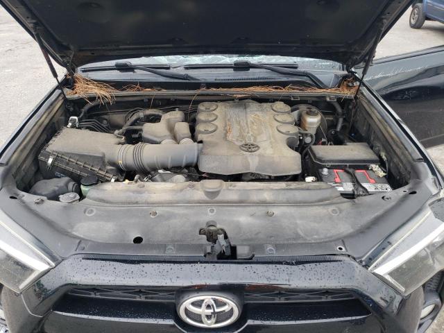 Photo 12 from auction – 2018 TOYOTA 4RUNNER SR with VIN JTEZU5JRXJ5189097