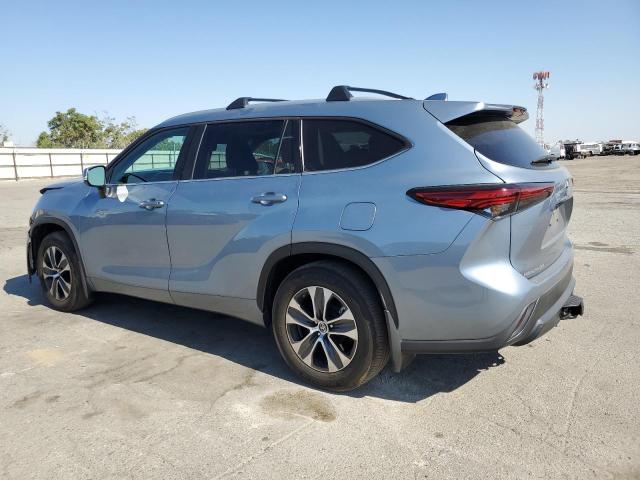 Photo 2 from auction – 2022 TOYOTA HIGHLANDER with VIN 5TDHZRAH4NS130613