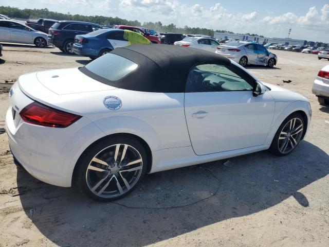 Photo 3 from auction – 2017 AUDI TT with VIN TRUT5CFV0H1006606
