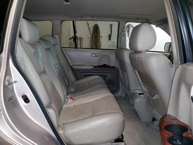 Photo 11 from auction – 2004 TOYOTA HIGHLANDER with VIN JTEEP21A540062712