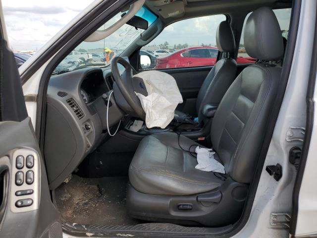 Photo 7 from auction – 2005 FORD ESCAPE XLT with VIN 1FMYU03185KB07882
