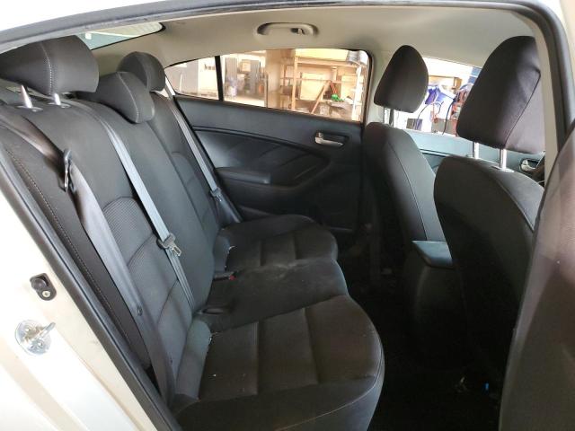 Photo 10 from auction – 2017 KIA FORTE LX with VIN 3KPFK4A77HE115981