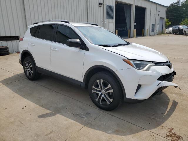 Photo 4 from auction – 2018 TOYOTA RAV4 LE with VIN 2T3ZFREV7JW469663