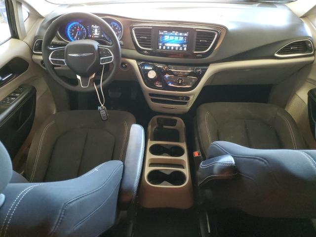 Photo 8 from auction – 2020 CHRYSLER VOYAGER L with VIN 2C4RC1AG9LR118610