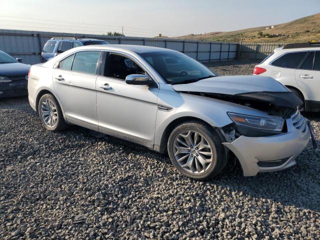 Photo 4 from auction – 2015 FORD TAURUS LIM with VIN 1FAHP2F84FG139318