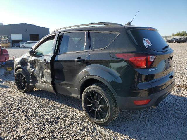 Photo 2 from auction – 2019 FORD ESCAPE SE with VIN 1FMCU9GD8KUB09344