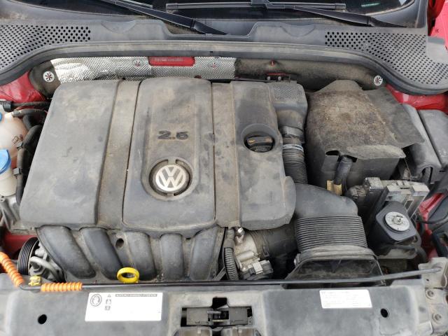 Photo 11 from auction – 2014 VOLKSWAGEN BEETLE with VIN 3VWJX7AT4EM629604
