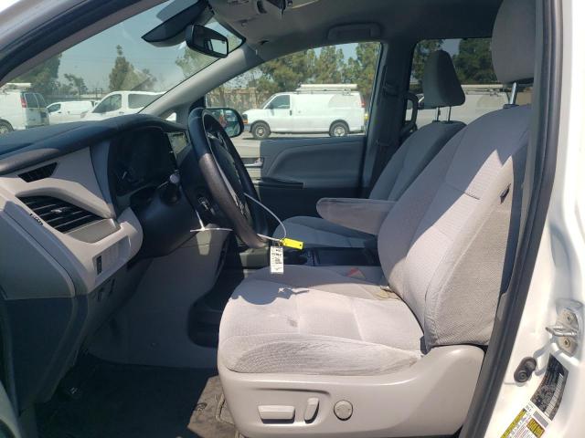 Photo 7 from auction – 2020 TOYOTA SIENNA LE with VIN 5TDKZ3DC2LS052218