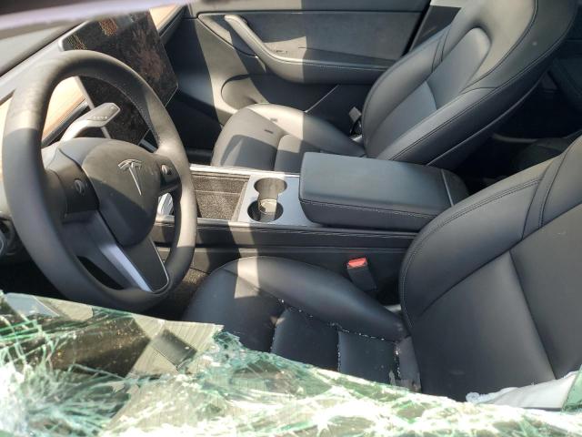 Photo 7 from auction – 2022 TESLA MODEL Y with VIN 7SAYGAEE8NF382265