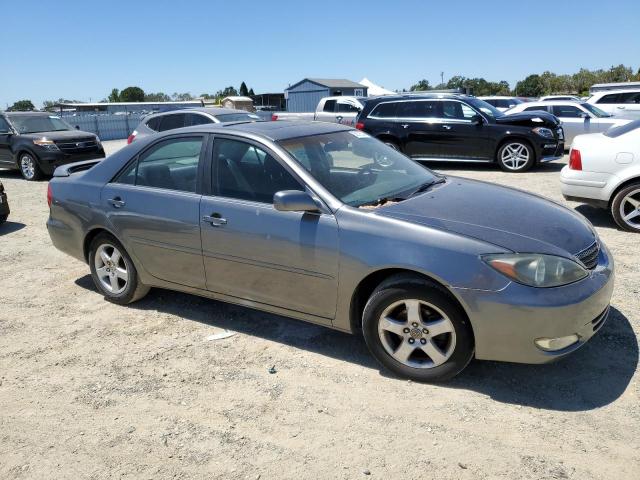 Photo 4 from auction – 2002 TOYOTA CAMRY LE with VIN JTDBE30K820051259