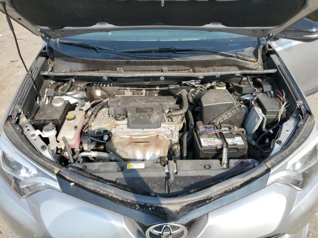 Photo 12 from auction – 2016 TOYOTA RAV4 SE with VIN 2T3JFREV1GW495987