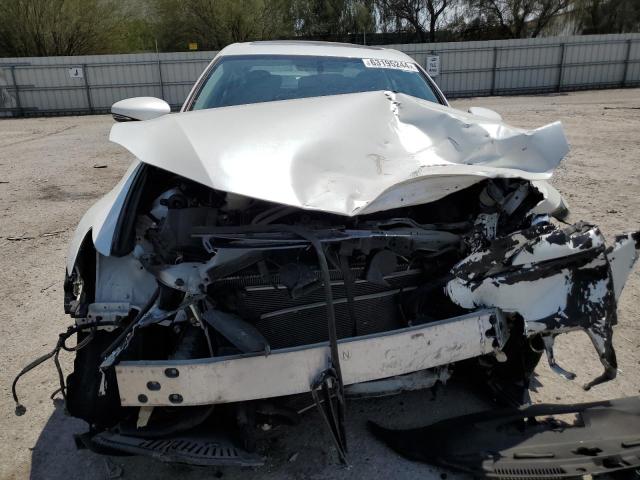 Photo 5 from auction – 2016 LEXUS IS 200T with VIN JTHBA1D29G5035350
