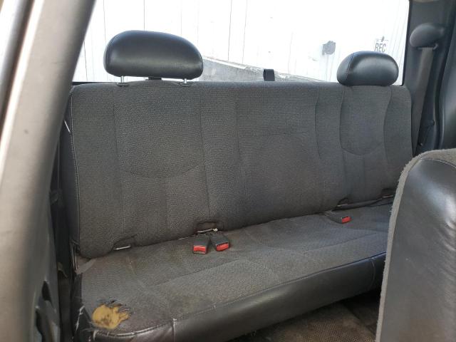 Photo 10 from auction – 2005 CHEVROLET SILVERADO with VIN 1GCHK29215E276761