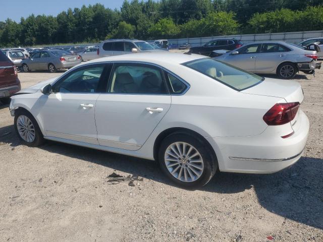 Photo 2 from auction – 2017 VOLKSWAGEN PASSAT SE with VIN 1VWBT7A32HC070060