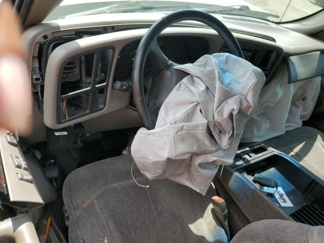 Photo 8 from auction – 1999 CHEVROLET SILVERADO with VIN 2GCEC19V0X1211151