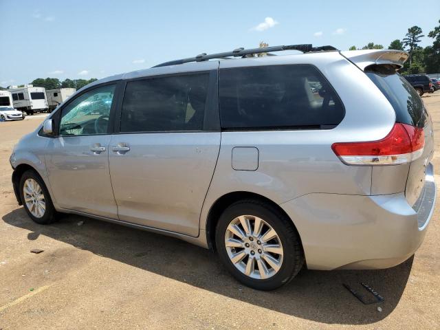 Photo 2 from auction – 2011 TOYOTA SIENNA LE with VIN 5TDJK3DC7BS011906