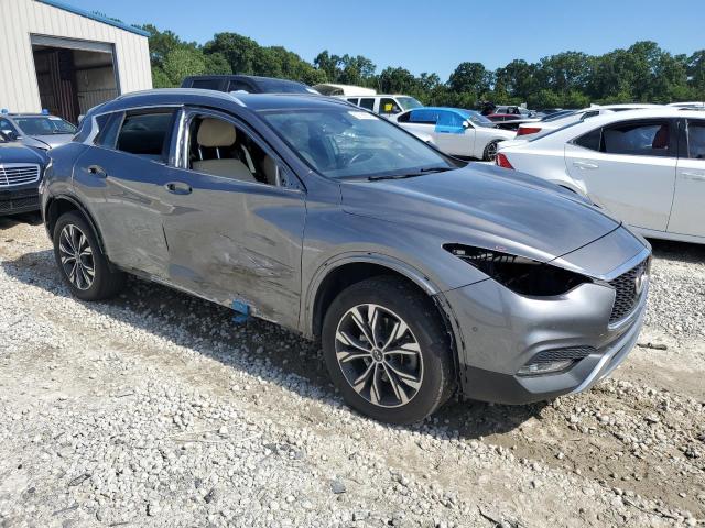 Photo 4 from auction – 2018 INFINITI QX30 BASE with VIN SJKCH5CR2JA003522