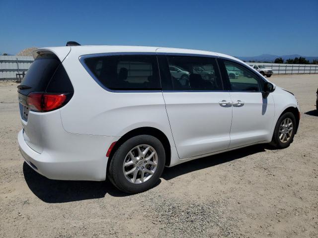 Photo 3 from auction – 2022 CHRYSLER VOYAGER LX with VIN 2C4RC1CG6NR204795