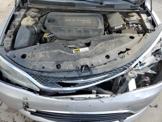 Photo 11 from auction – 2016 CHRYSLER 200 LIMITE with VIN 1C3CCCAB8GN127165