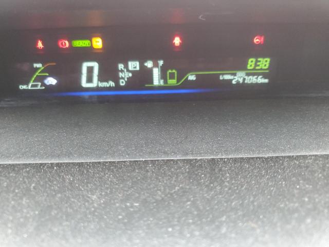 Photo 9 from auction – 2012 TOYOTA PRIUS V with VIN JTDZN3EU3C3137586