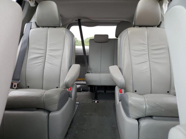 Photo 10 from auction – 2012 TOYOTA SIENNA XLE with VIN 5TDDK3DC0CS039089